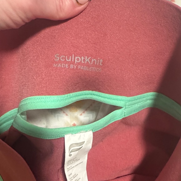 Fabletics || NWOT SculptKnit® High-Waisted Cut-out Legging (M) - Picture 8 of 9